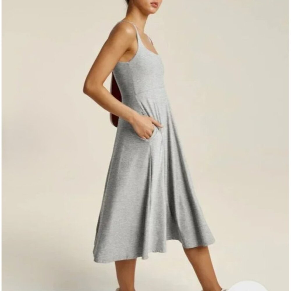 BEYOND YOGA Featherweight At The Ready Square Neck Midi Dress Gray Size XS